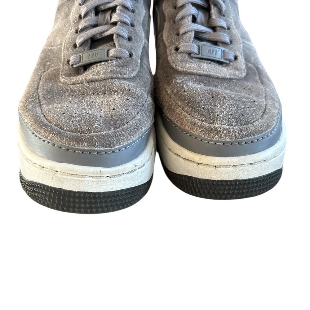 Nike Air Force 1 Low Suede - Picture 4 of 6